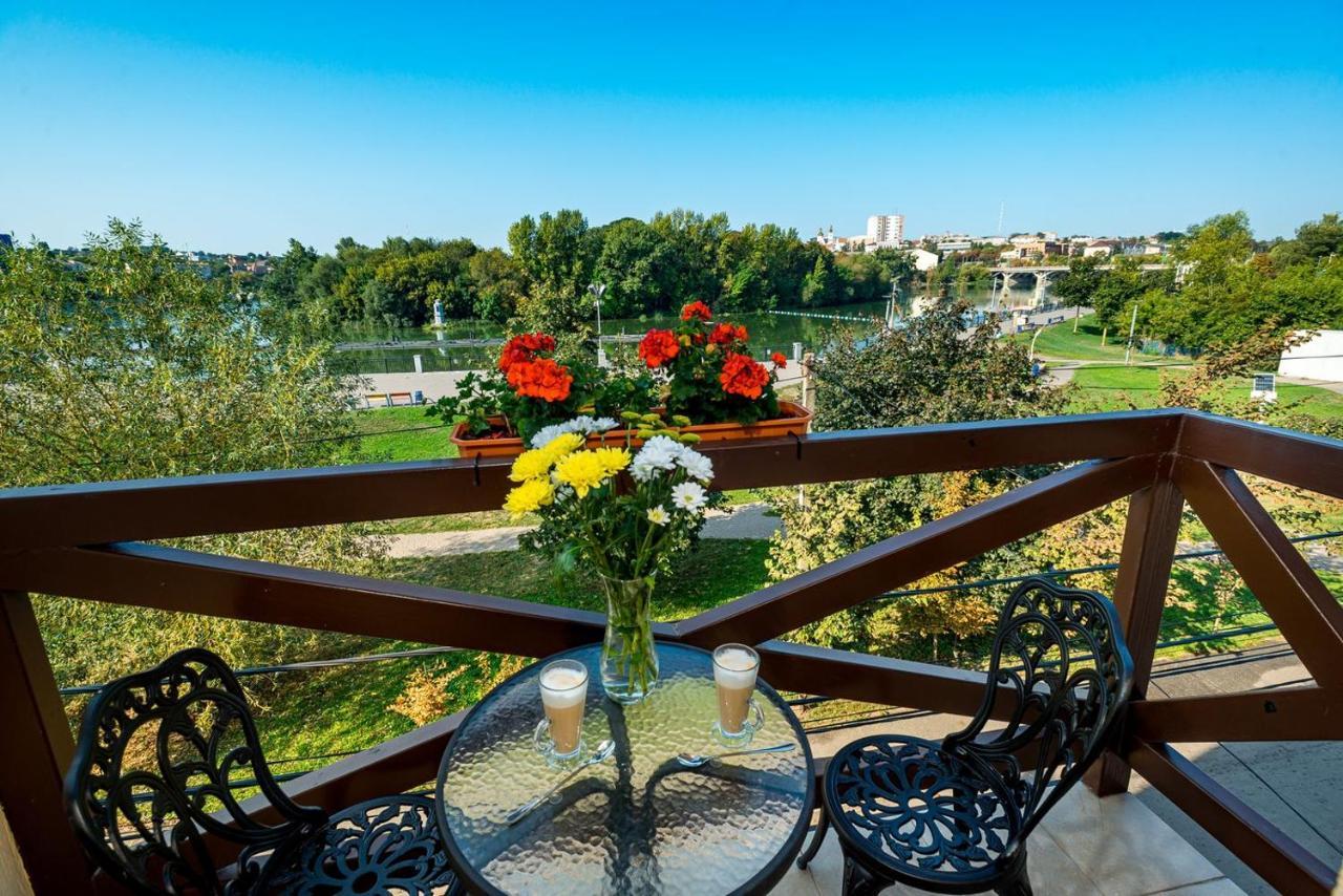 Guest House Shale Vinnitsya Dış mekan fotoğraf